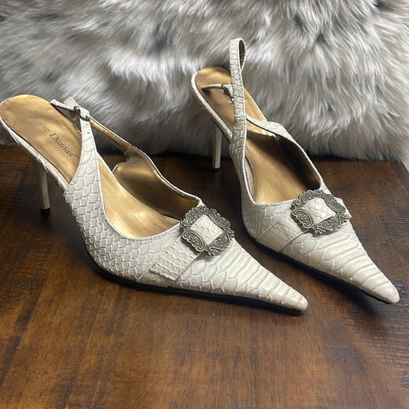 Pierre Dumas Women's Cream Alligator Slingbacks - Picture 4 of 7